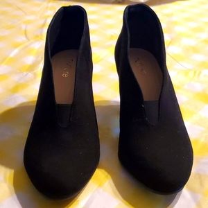 Nurture Slip-on Ankle Heels Excellent Condition